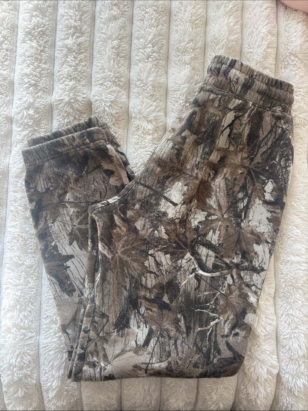 Hollister Brown & Beige Leaf Camo Joggers